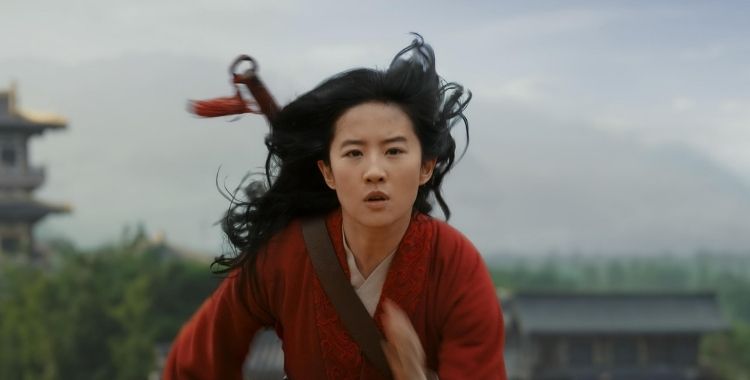 mulan cavalgando