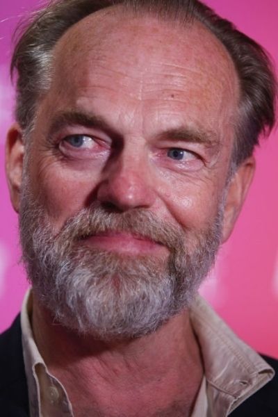 Hugo Weaving