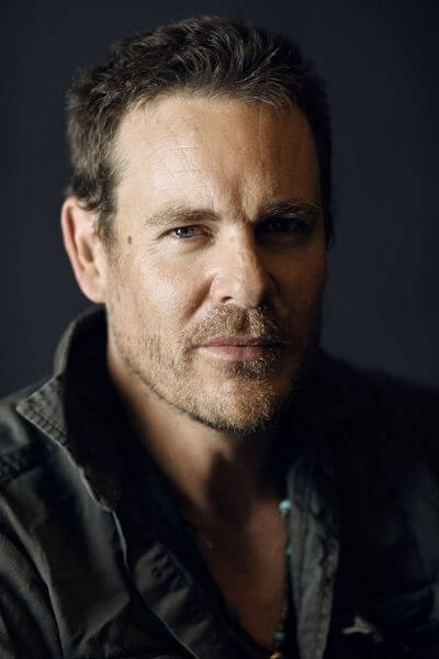 Aaron Jeffery